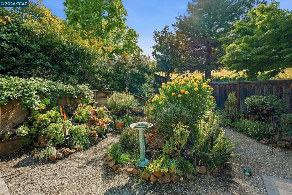 2365 Sweetwater Drive Martinez CA 94553