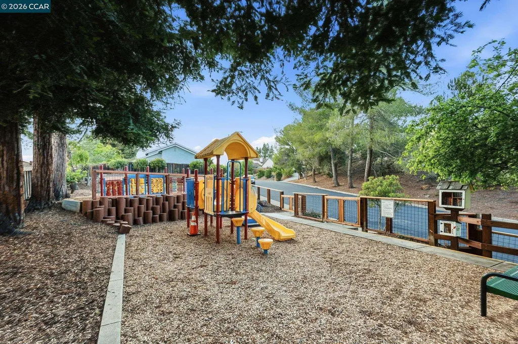 2365 Sweetwater Drive Martinez CA 94553