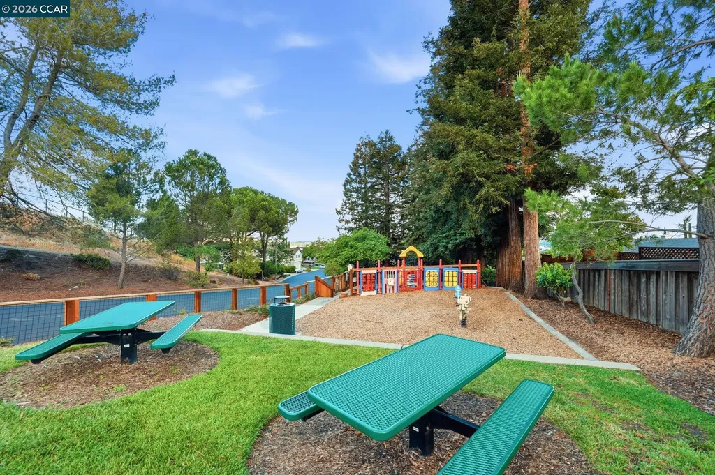 2365 Sweetwater Drive Martinez CA 94553