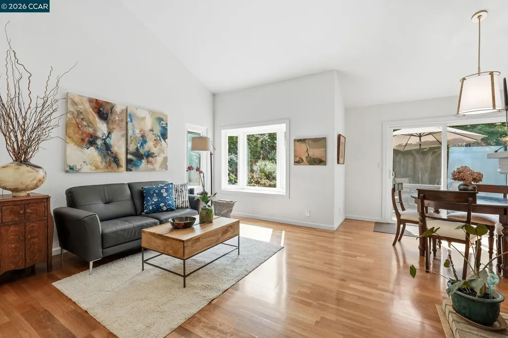 2365 Sweetwater Drive Martinez CA 94553