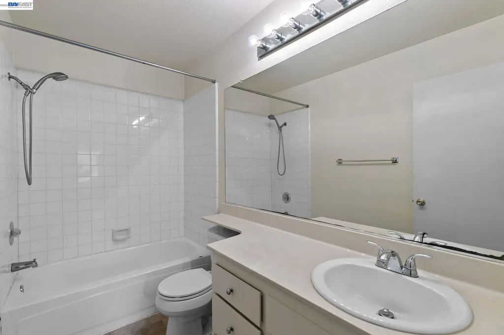 6967 Stagecoach Road Dublin CA 94568
