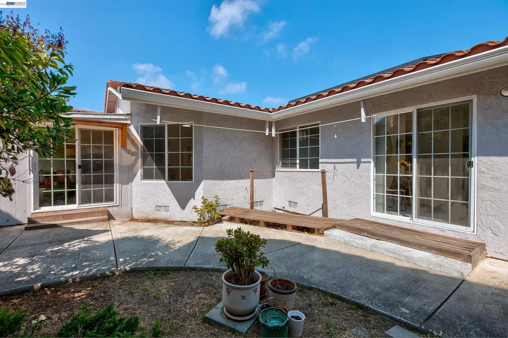 4167 Sunflower Court Union City CA 94587