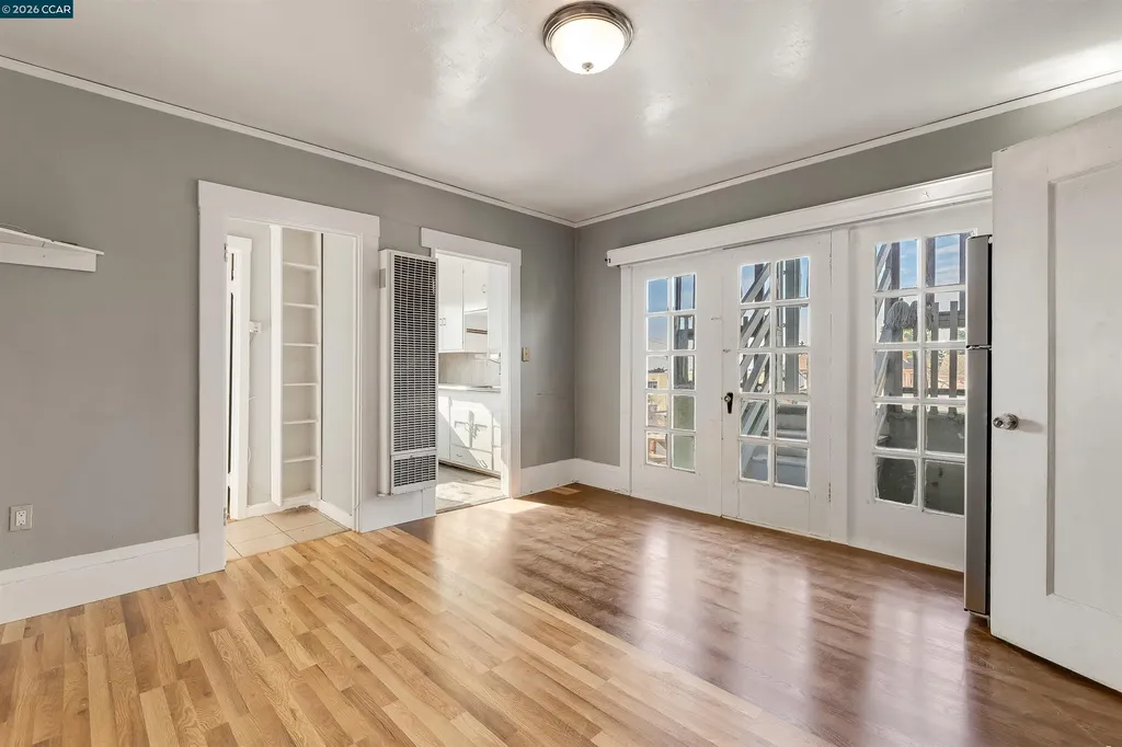 5315 Cole Street Oakland CA 94601