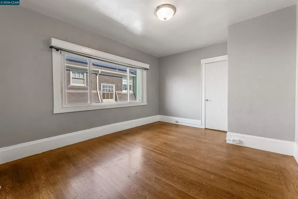 5315 Cole Street Oakland CA 94601