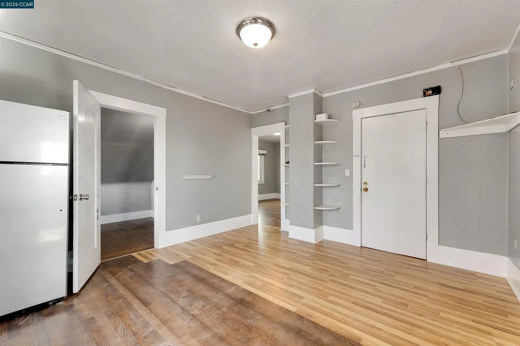 5315 Cole Street Oakland CA 94601