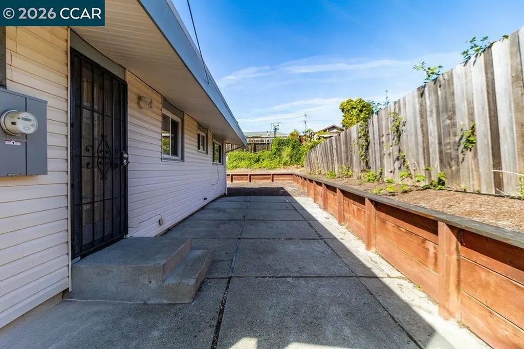 2512 Ardmore Drive San Pablo CA 94806