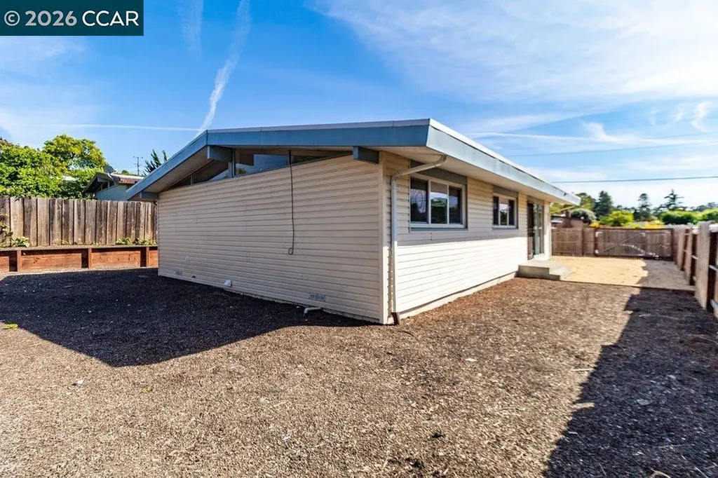2512 Ardmore Drive San Pablo CA 94806