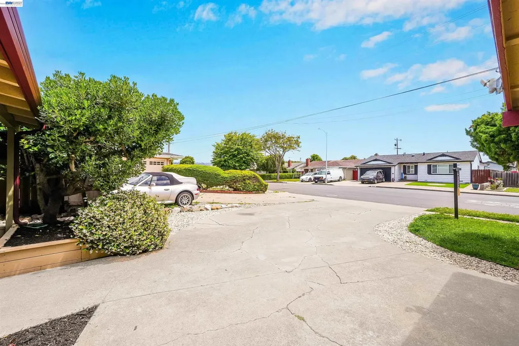 1673 Southgate Street Hayward CA 94545