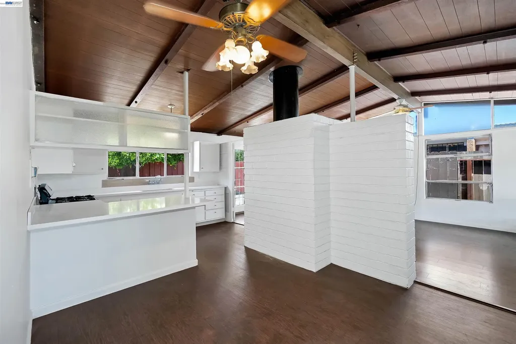 1673 Southgate Street Hayward CA 94545