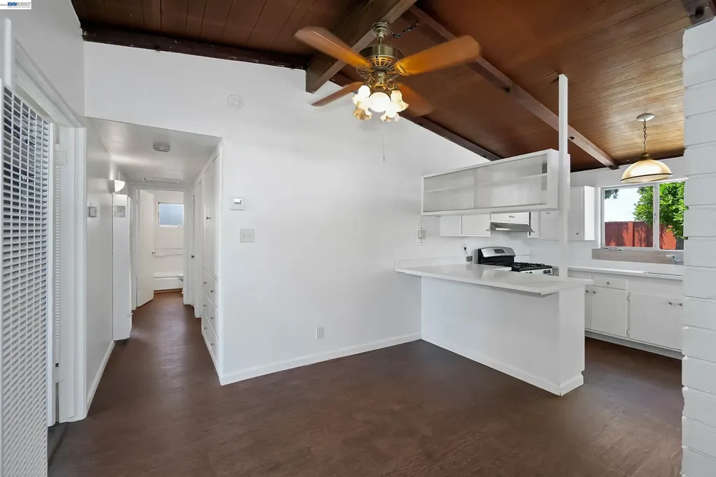 1673 Southgate Street Hayward CA 94545