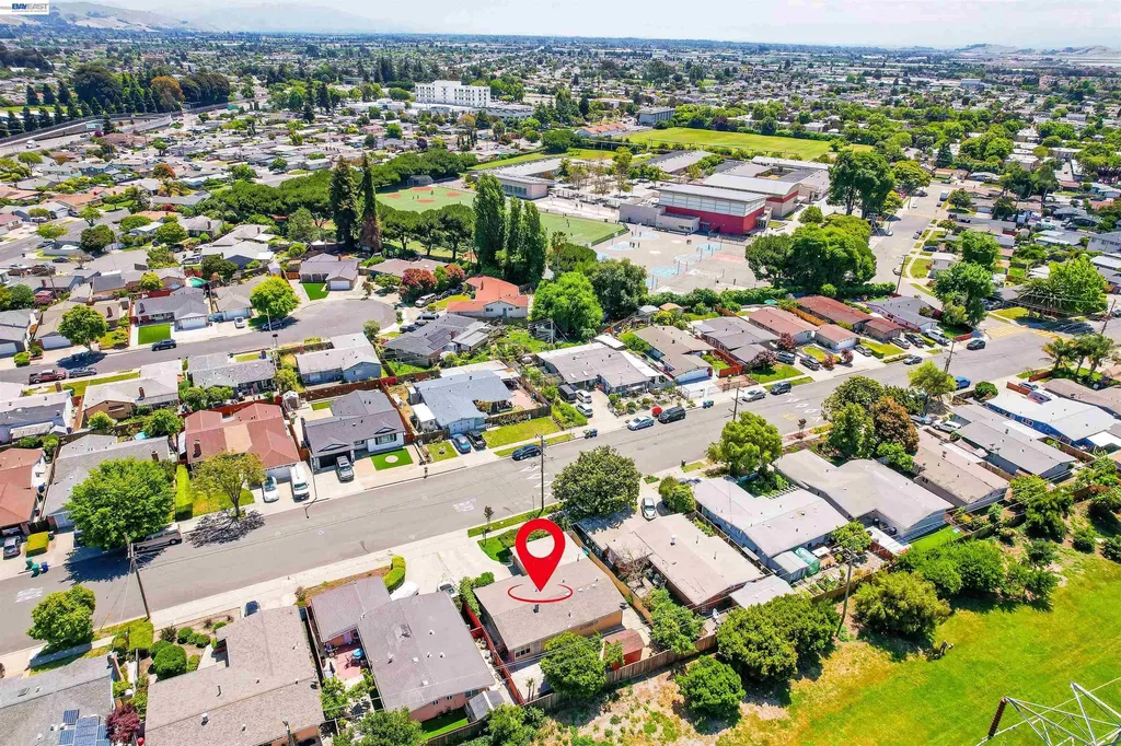 1673 Southgate Street Hayward CA 94545