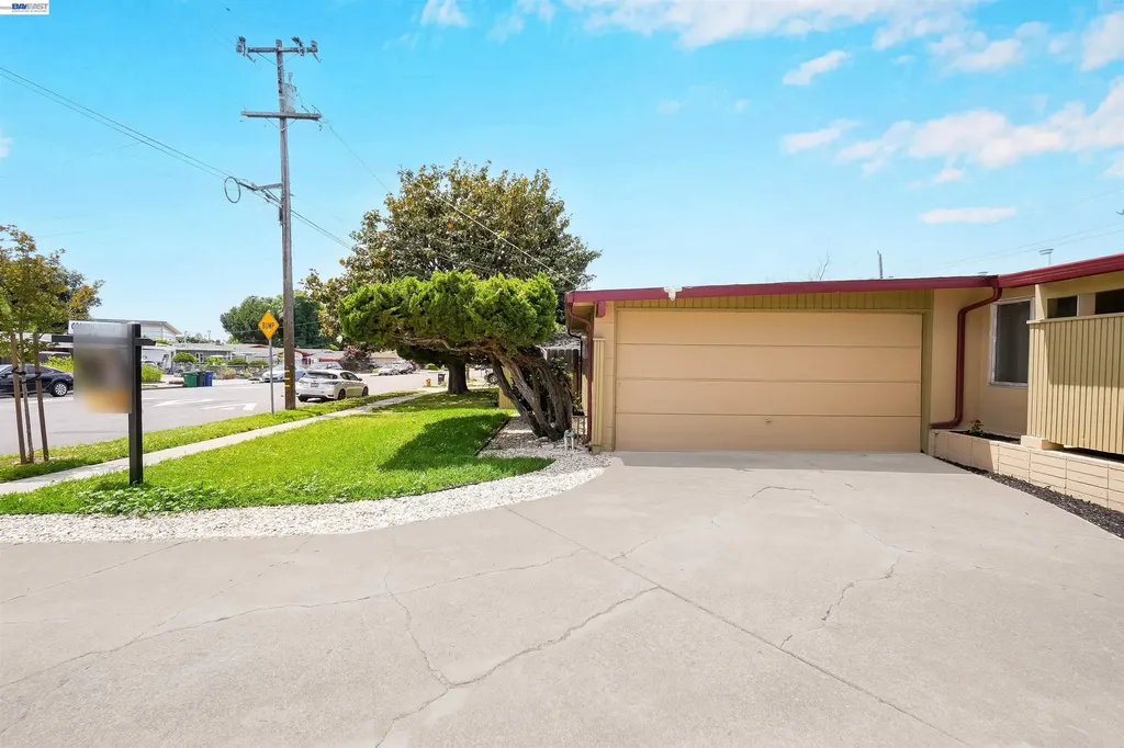 1673 Southgate Street Hayward CA 94545