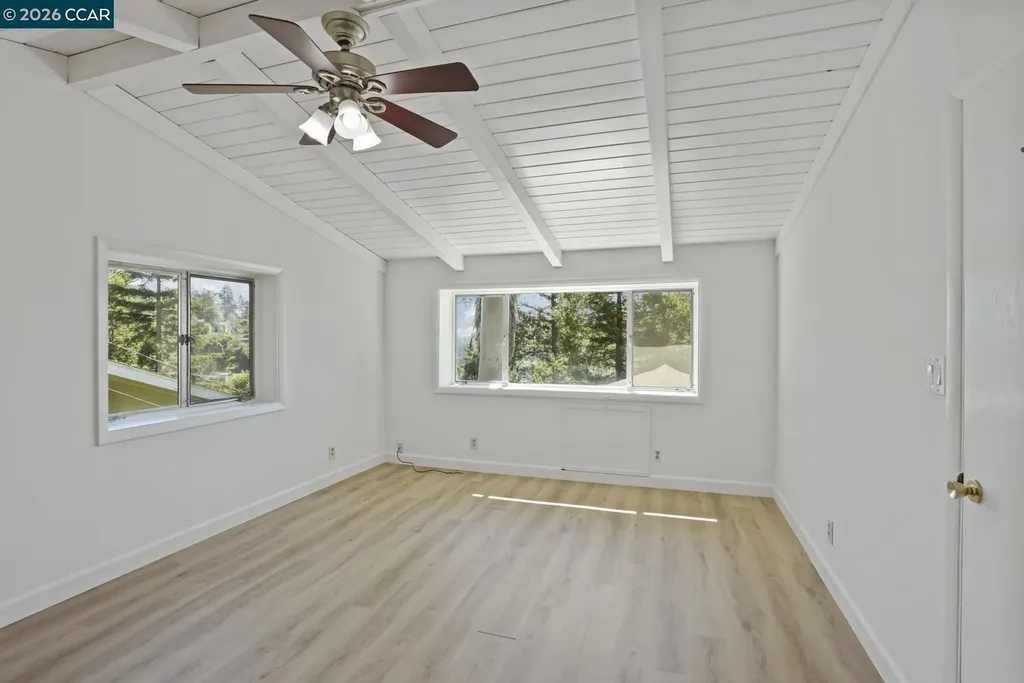 5716 Merriewood Drive Oakland CA 94611