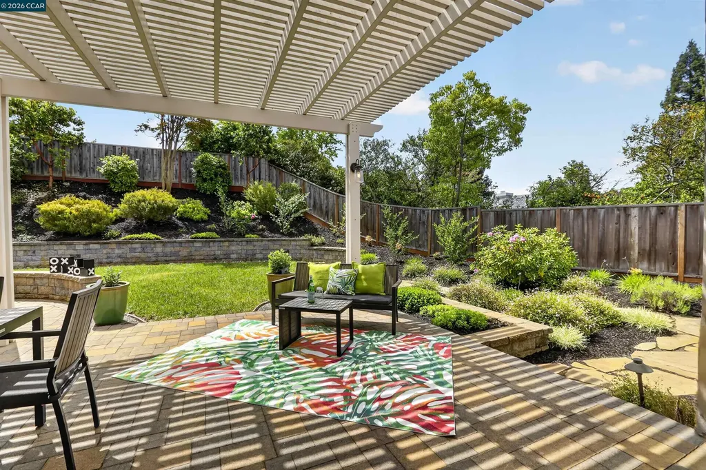 22 Williams Drive Moraga CA 94556