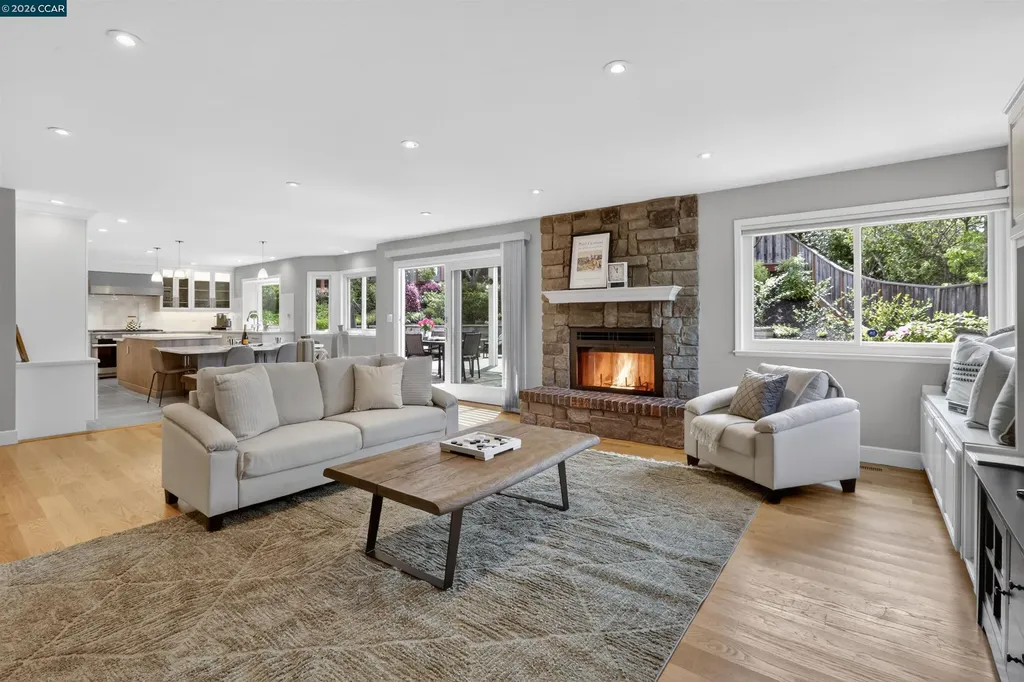 22 Williams Drive Moraga CA 94556