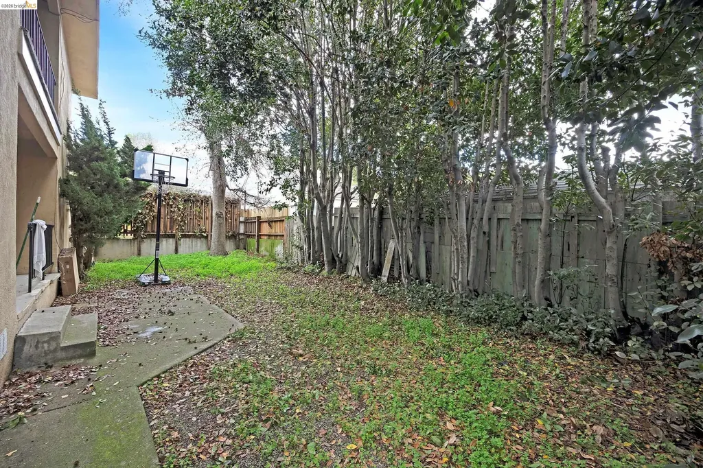 3872 35th Avenue Oakland CA 94619