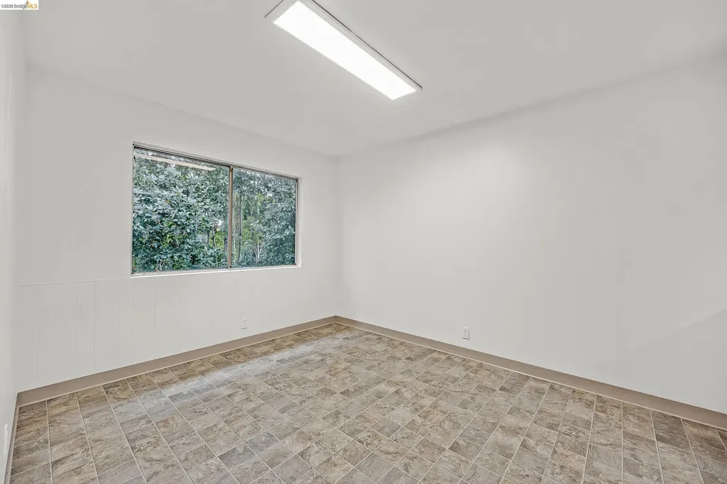 3872 35th Avenue Oakland CA 94619