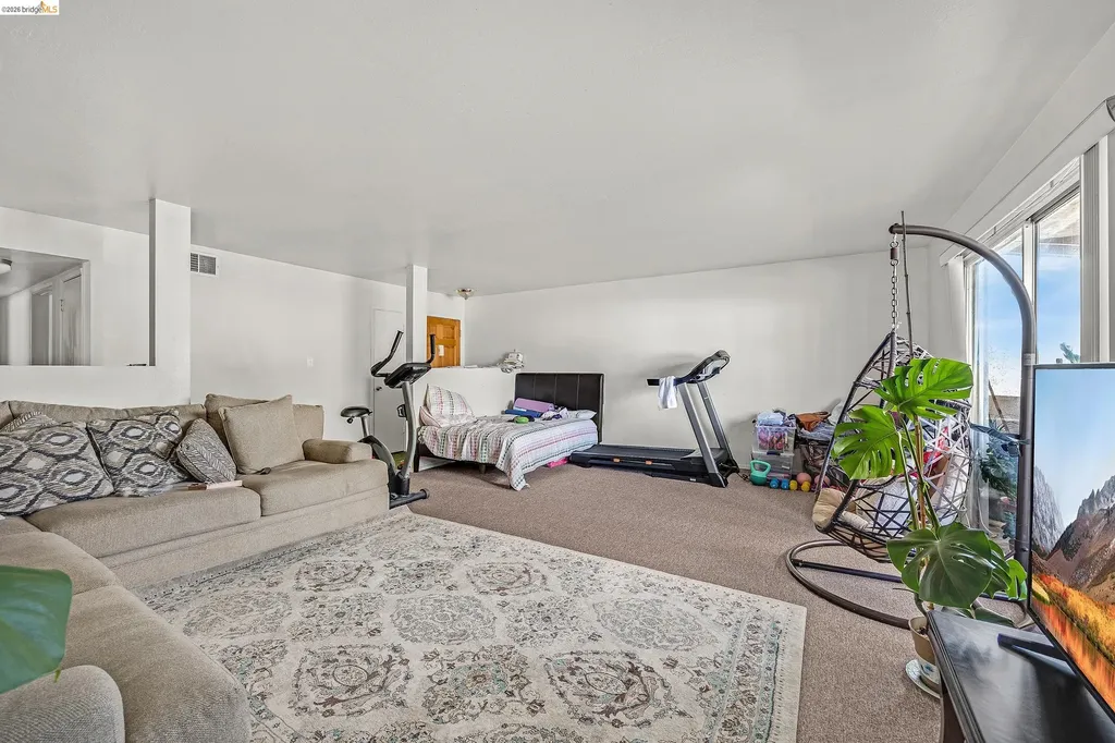 3872 35th Avenue Oakland CA 94619