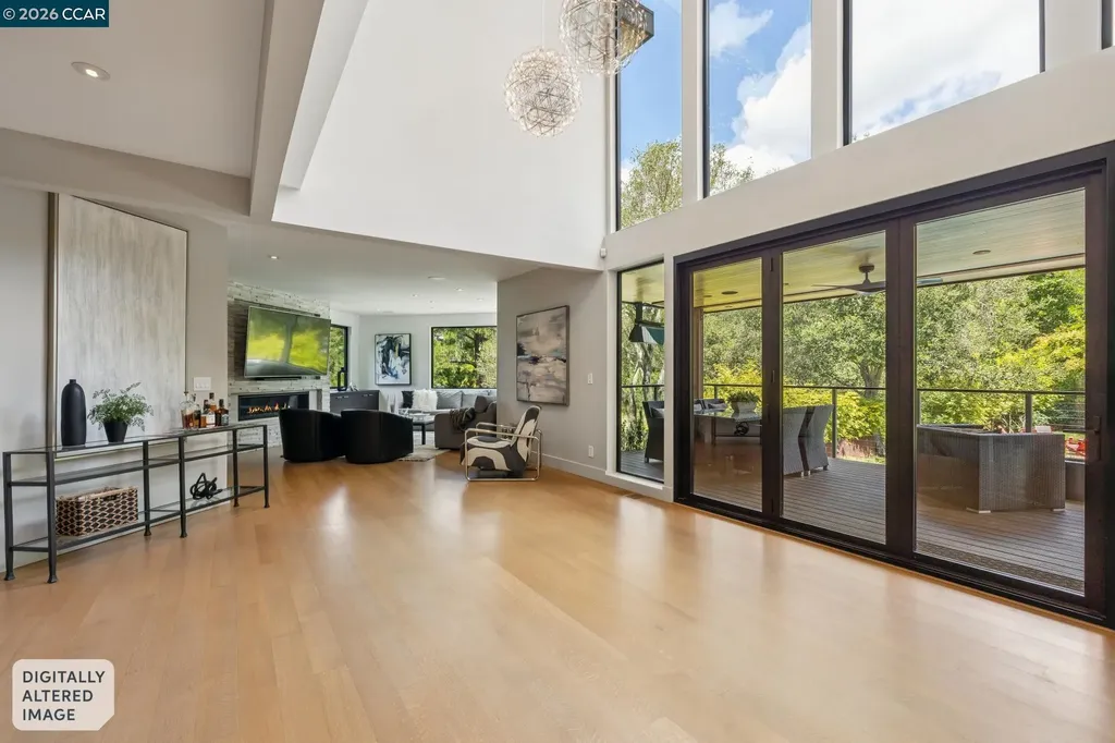 32 Los Dedos Road Orinda CA 94563