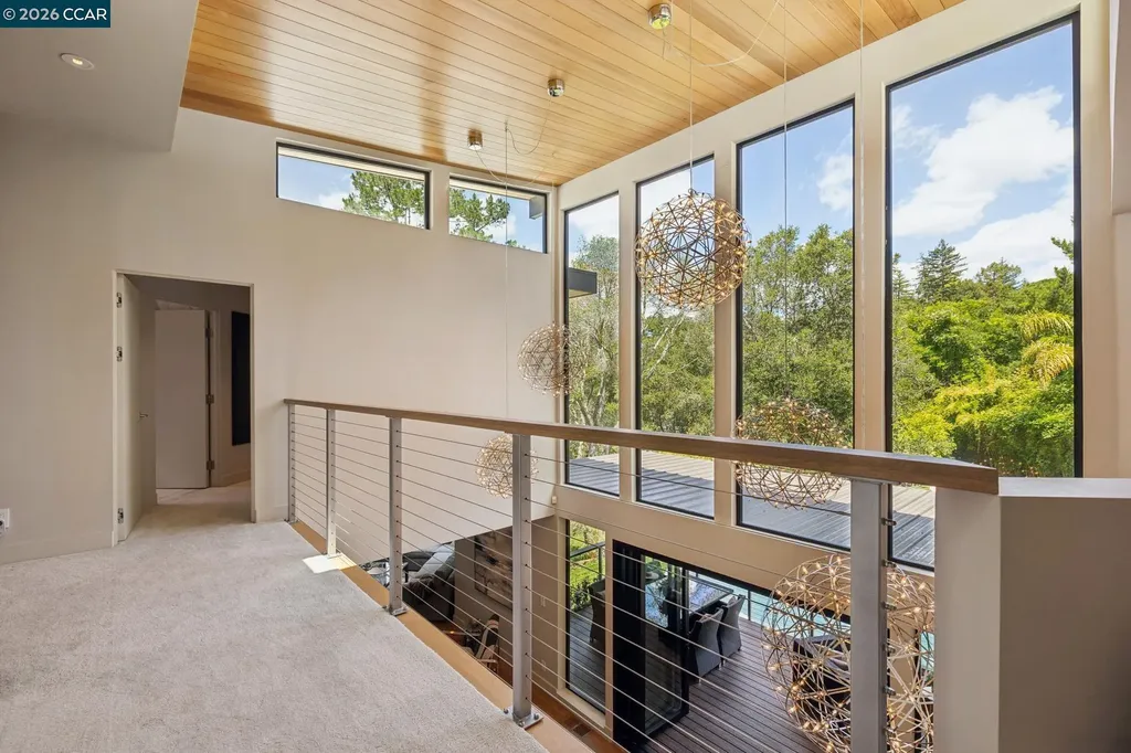 32 Los Dedos Road Orinda CA 94563