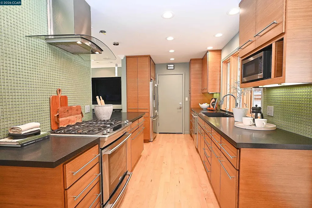 817 Mariposa Road Lafayette CA 94549