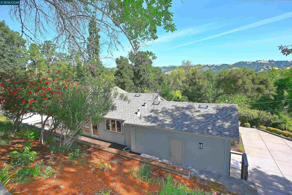 817 Mariposa Road Lafayette CA 94549