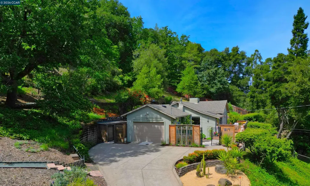 817 Mariposa Road Lafayette CA 94549