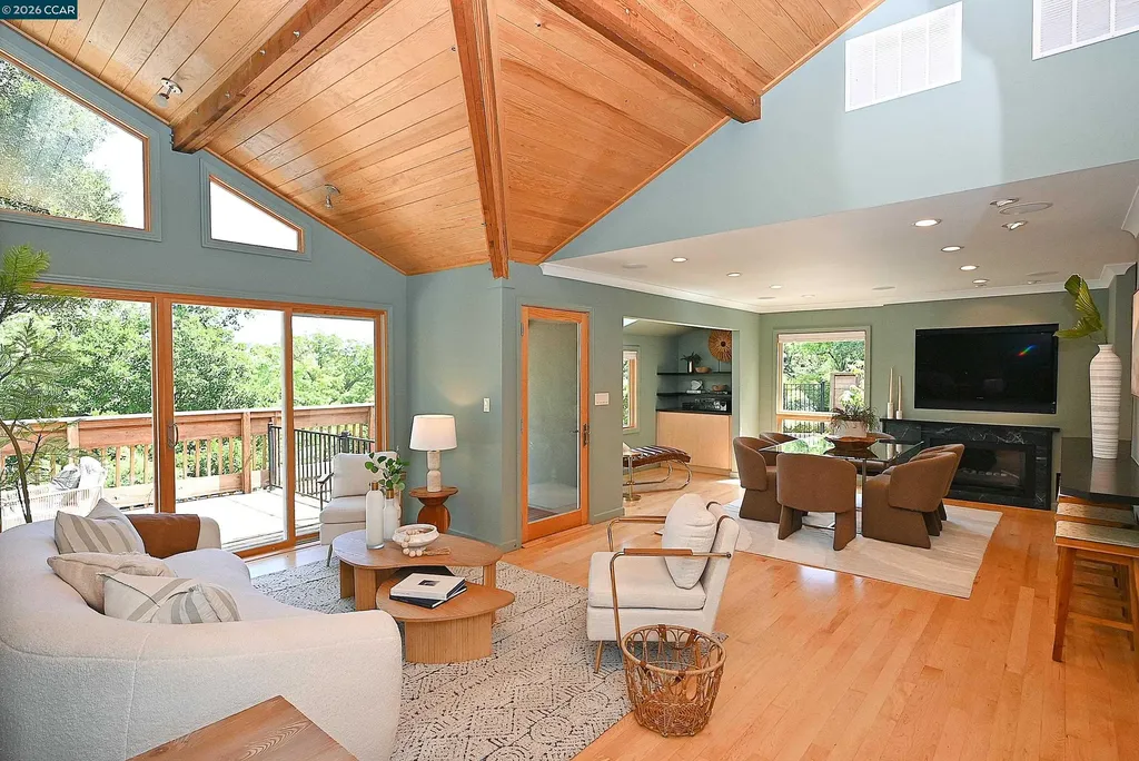 817 Mariposa Road Lafayette CA 94549