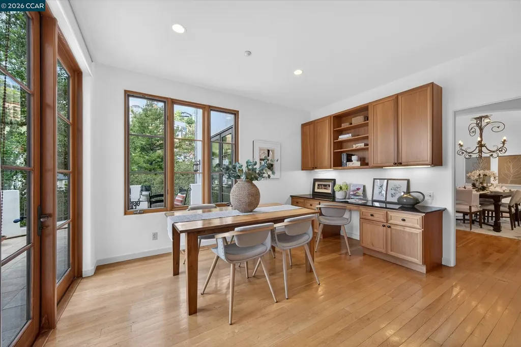 21 Live Oak Road Berkeley CA 94705