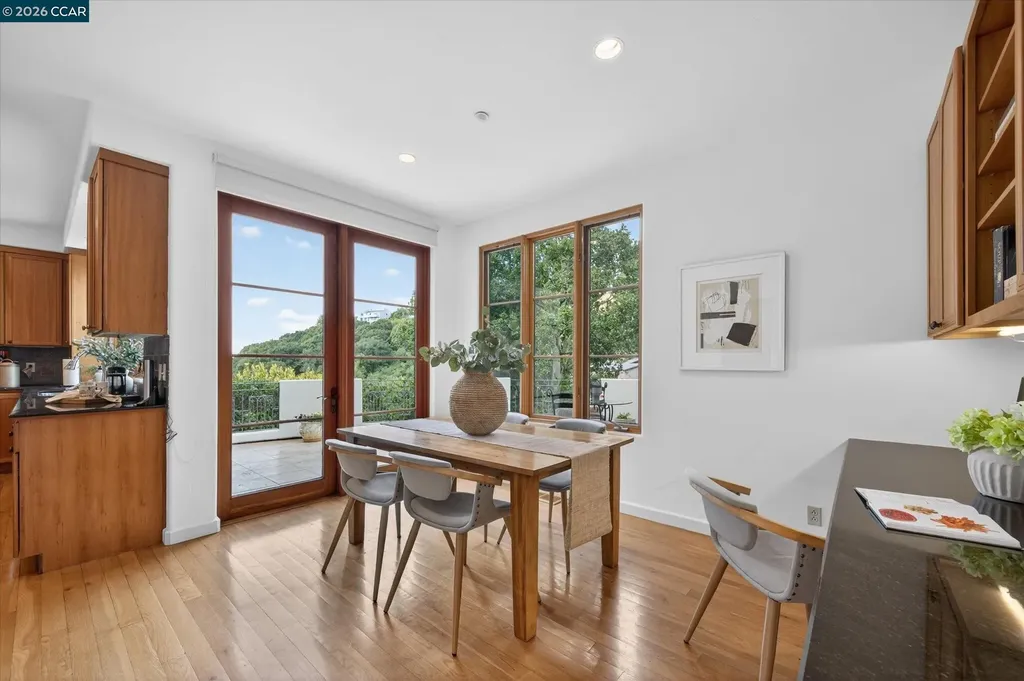 21 Live Oak Road Berkeley CA 94705