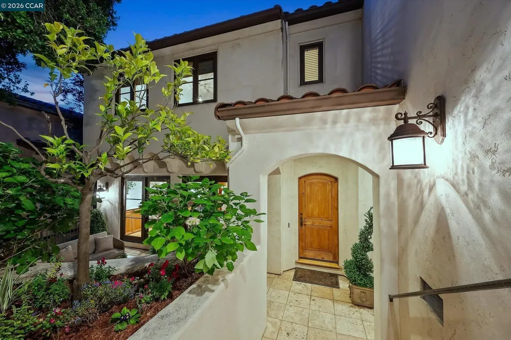 21 Live Oak Road Berkeley CA 94705