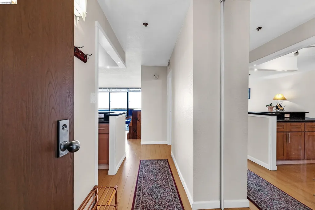 555 Pierce Street Albany CA 94706