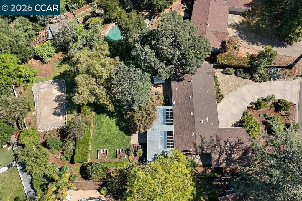 1025 Panadero Way Clayton CA 94517
