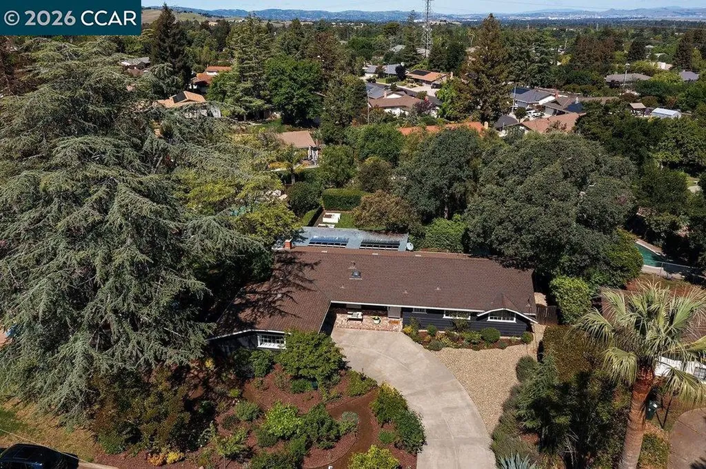 1025 Panadero Way Clayton CA 94517