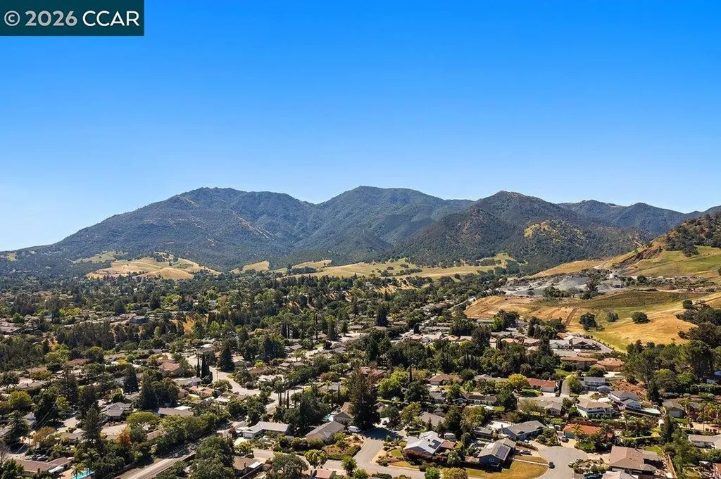 1025 Panadero Way Clayton CA 94517