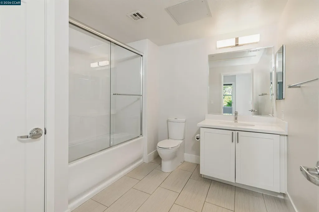 1000 Dewing Avenue Lafayette CA 94549