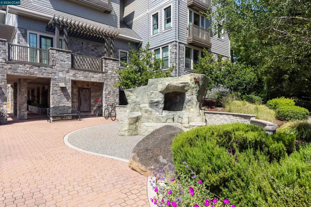 1000 Dewing Avenue Lafayette CA 94549