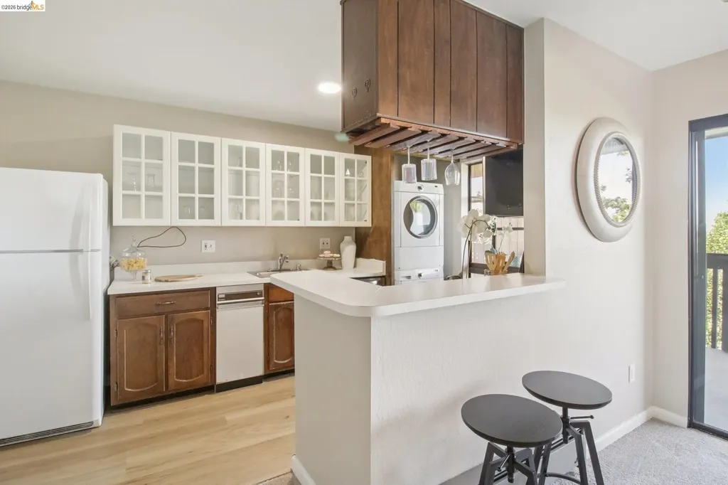 16363 Saratoga Street San Leandro CA 94578