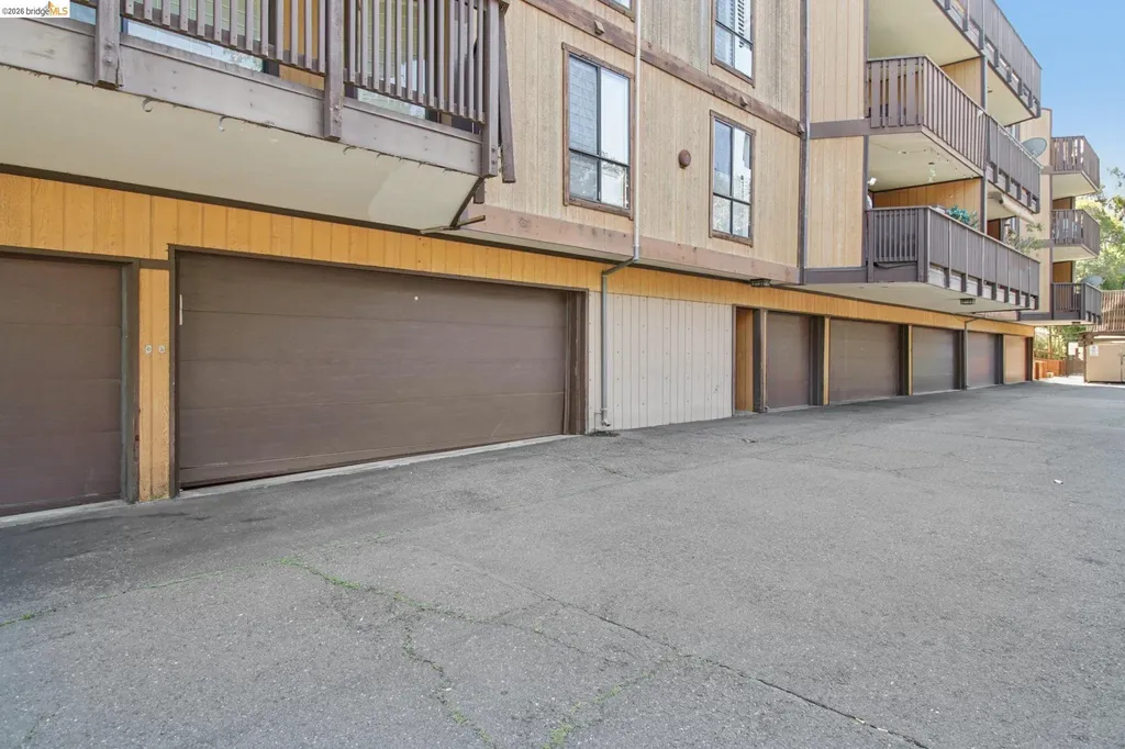 16363 Saratoga Street San Leandro CA 94578