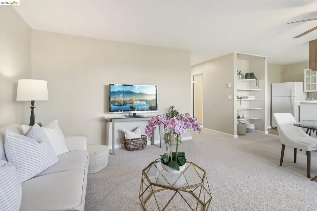 16363 Saratoga Street San Leandro CA 94578