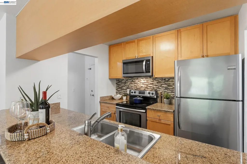 1087 Murrieta Boulevard Livermore CA 94550