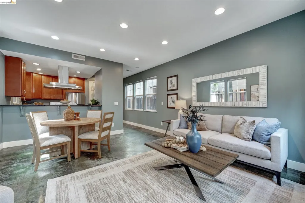 3038 18th Street Oakland CA 94601