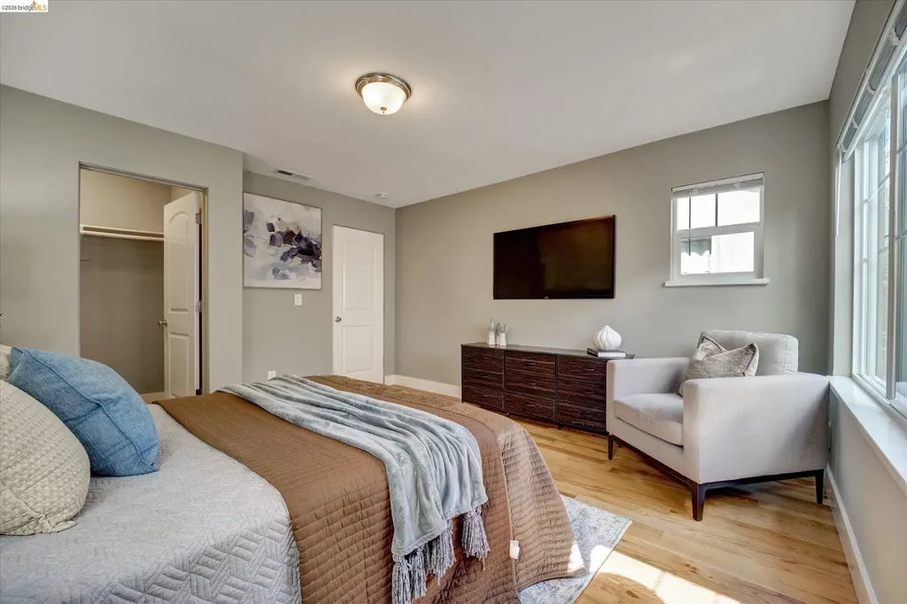 3038 18th Street Oakland CA 94601