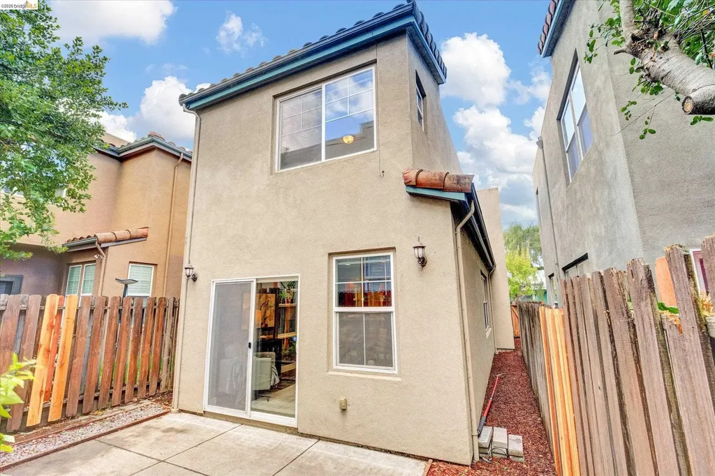 3038 18th Street Oakland CA 94601