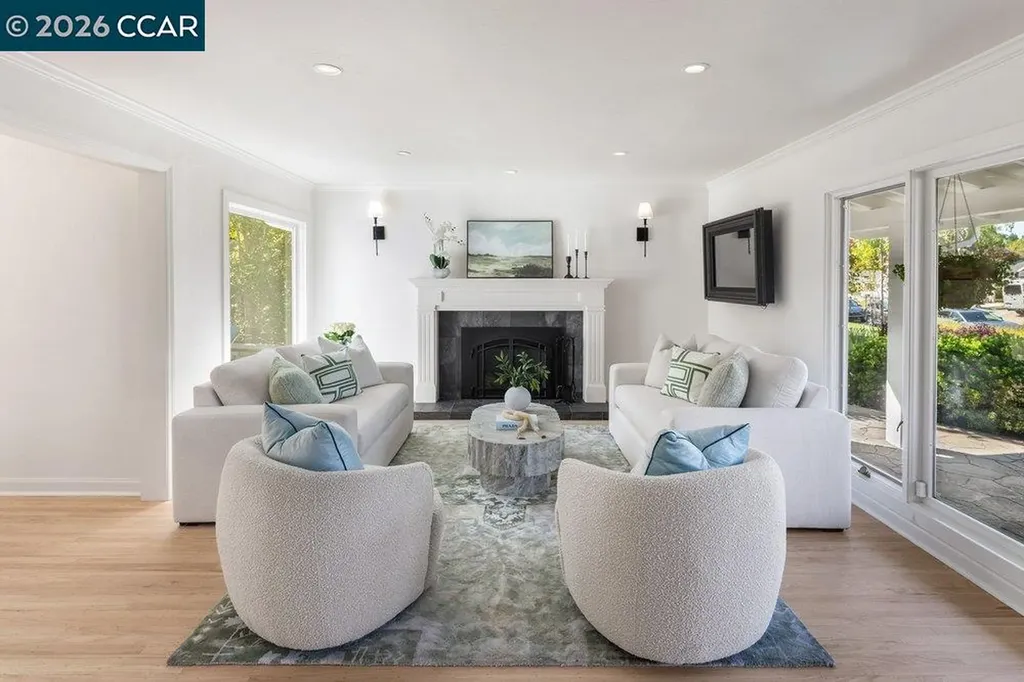 26 Juniper Way Moraga CA 94556