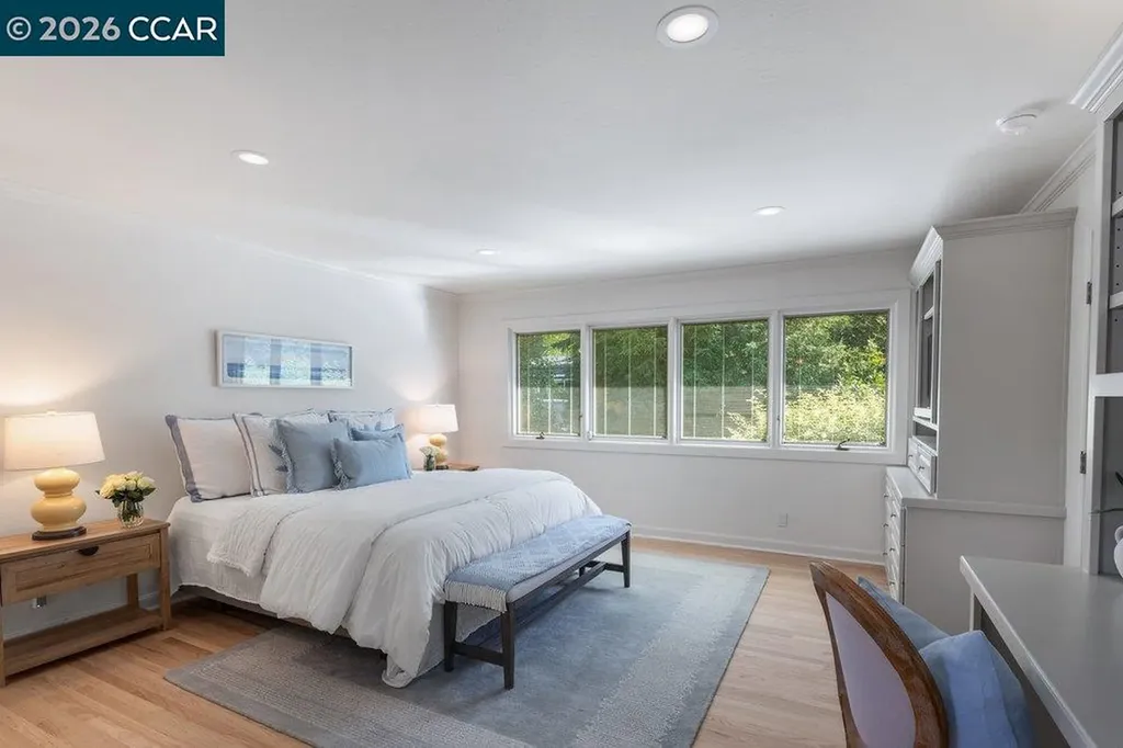 26 Juniper Way Moraga CA 94556