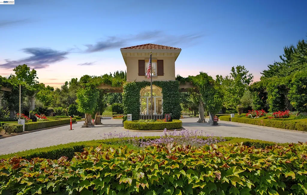 464 Montori Court Pleasanton CA 94566