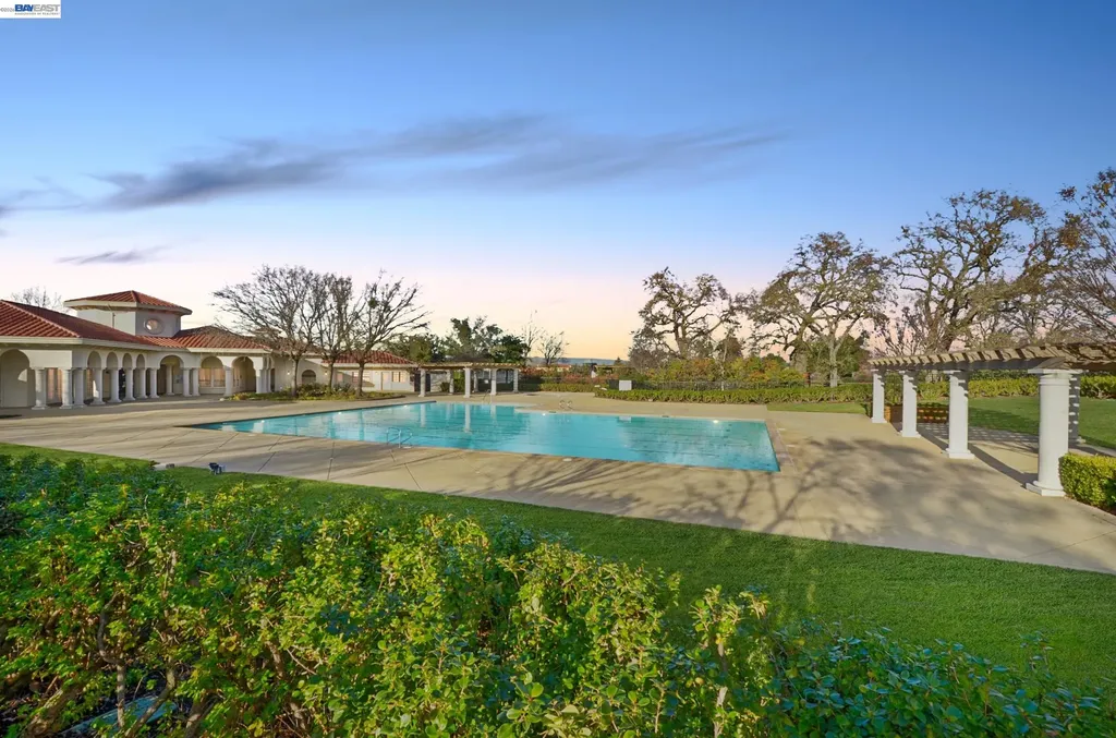 464 Montori Court Pleasanton CA 94566