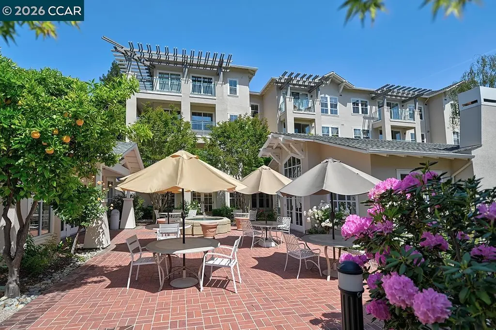 1840 Tice Creek Walnut Creek CA 94595