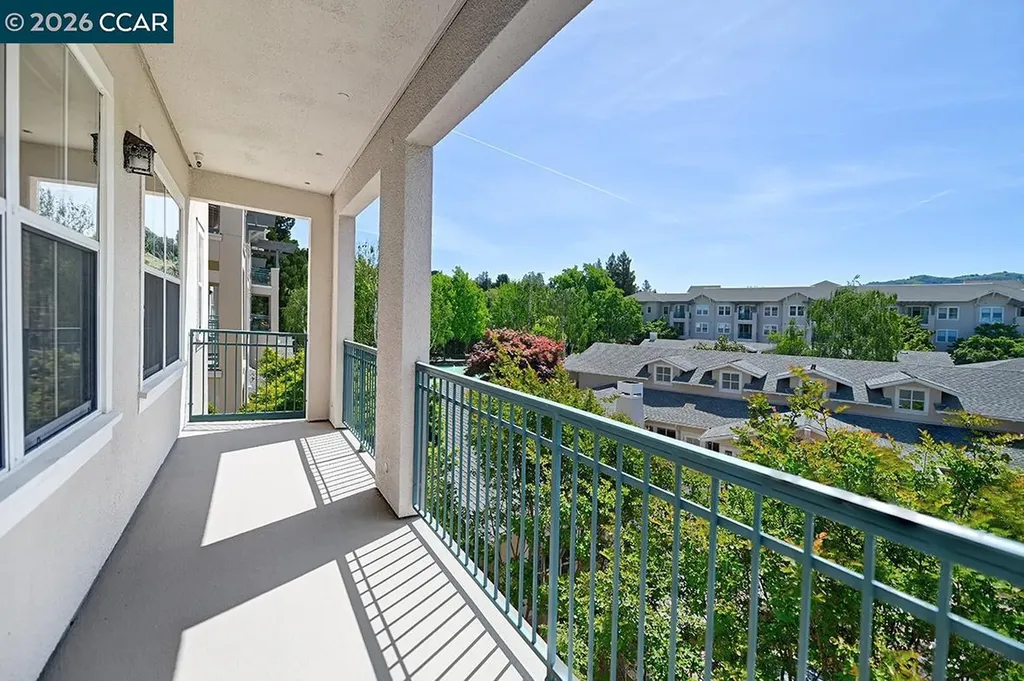 1840 Tice Creek Walnut Creek CA 94595